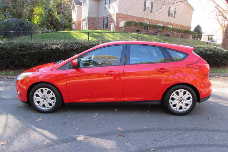 2012 Ford Focus SE photo 3