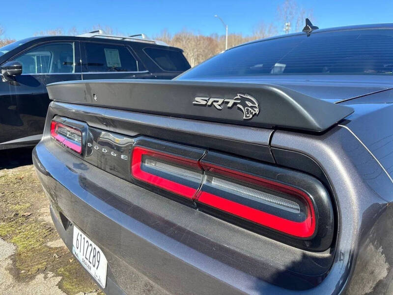 2015 Dodge Challenger SRT Hellcat
