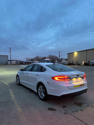 2018 Ford Fusion Hybrid SE