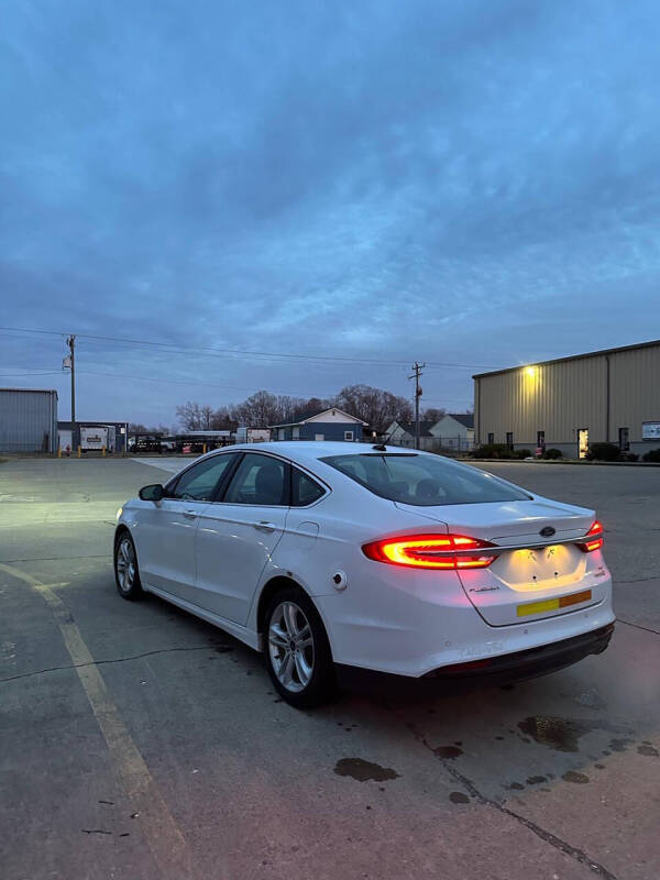 2018 Ford Fusion Hybrid SE
