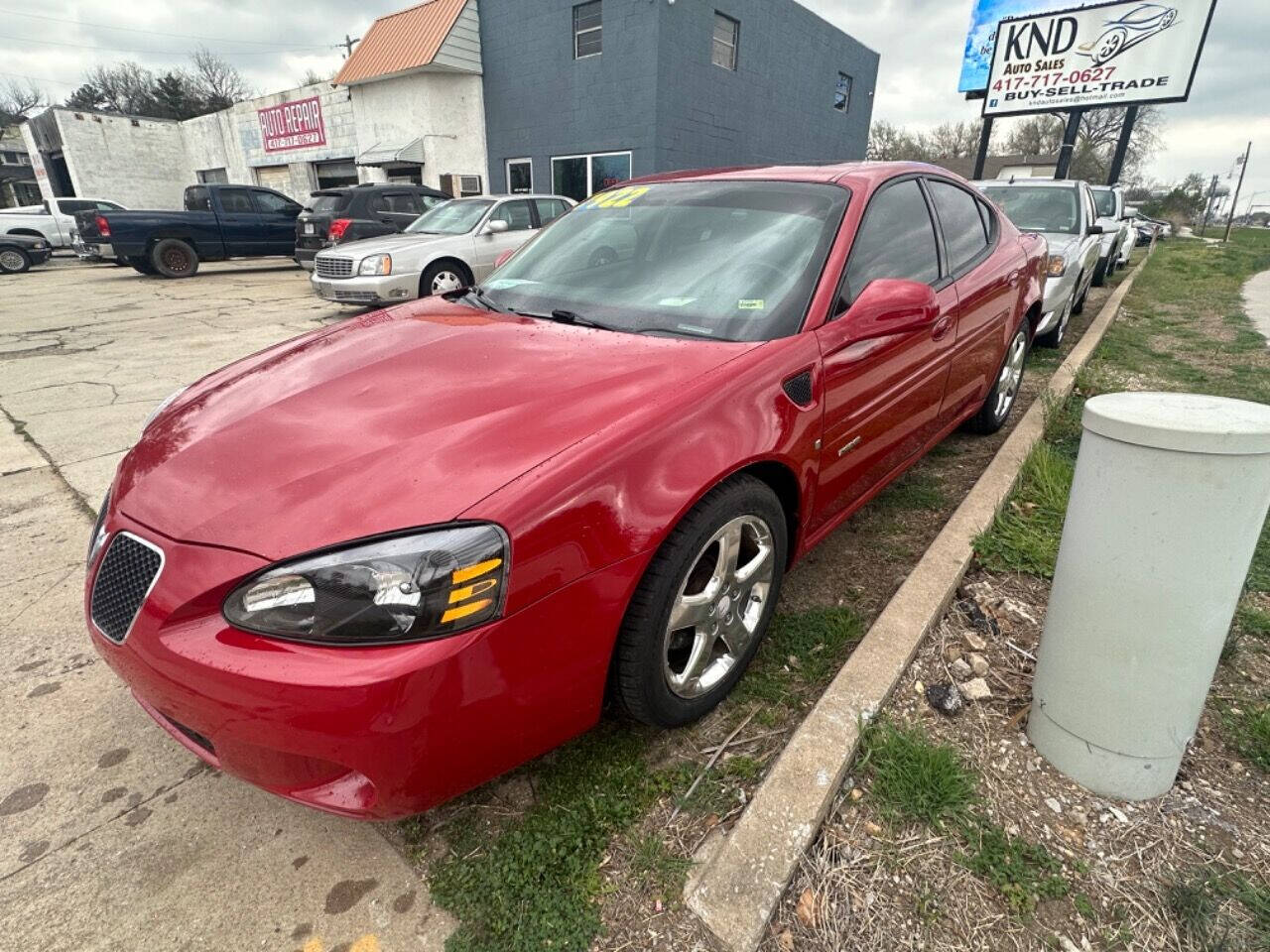 2008 Pontiac Grand Prix for sale at KND Auto Sales in Webb City, MO