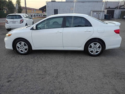 2012 Toyota Corolla LE