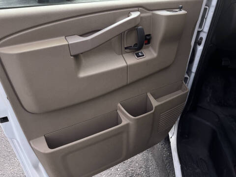 2020 Chevrolet Express 2500