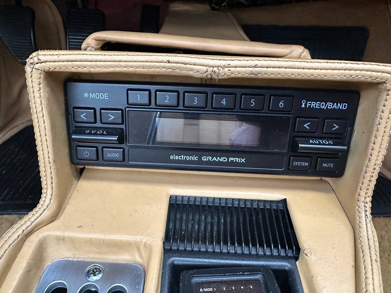 1988 Ferrari Mondial 3.2 128