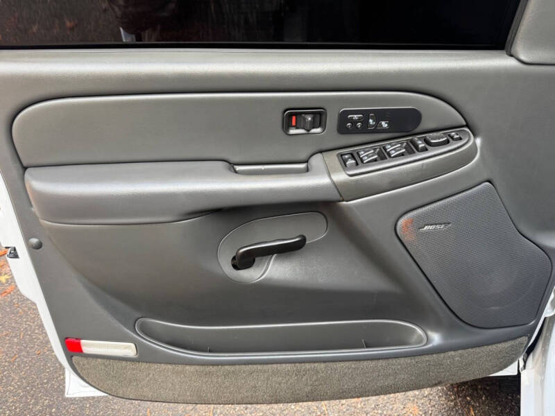 2005 GMC Sierra 2500HD SLT