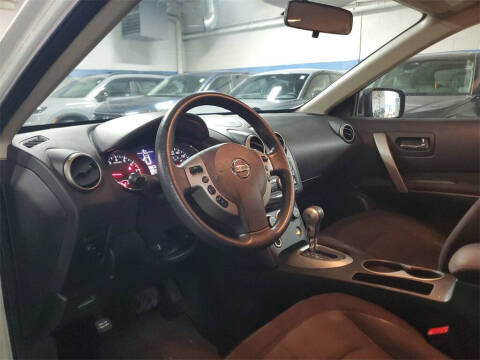 2011 Nissan Rogue S Krom