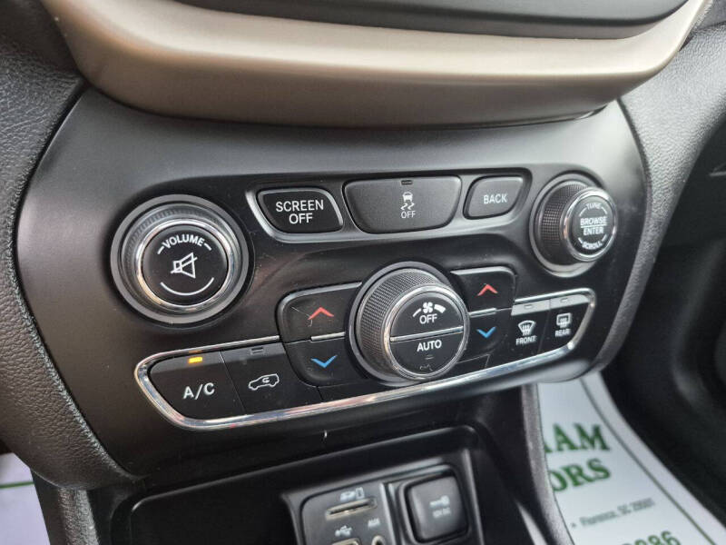 2017 Jeep Cherokee Latitude