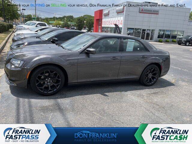 2020 Chrysler 300 for sale in Columbia, KY
