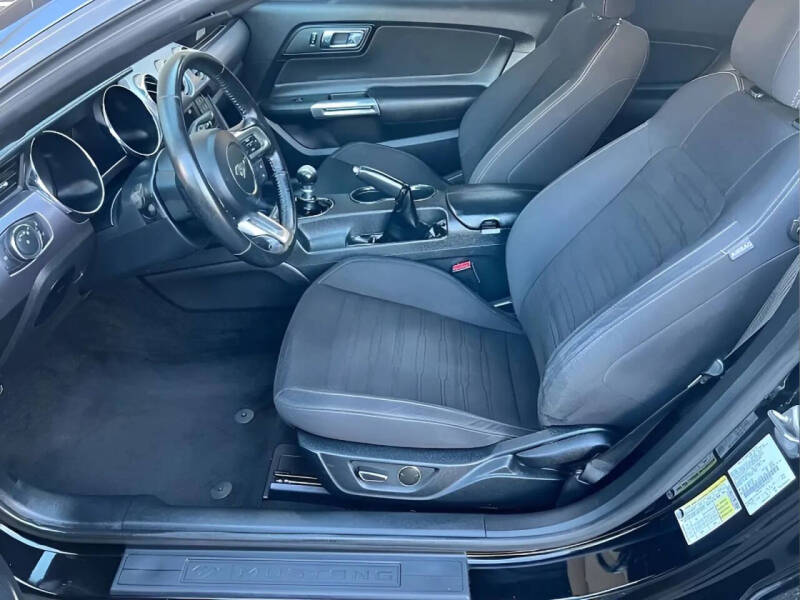 2016 Ford Mustang EcoBoost Premium
