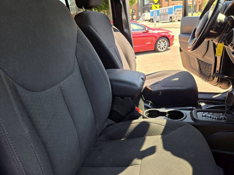 2015 Jeep Wrangler Unlimited Sport