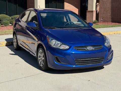 2012 Hyundai Accent GLS