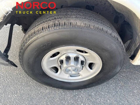 2017 Chevrolet Express 2500