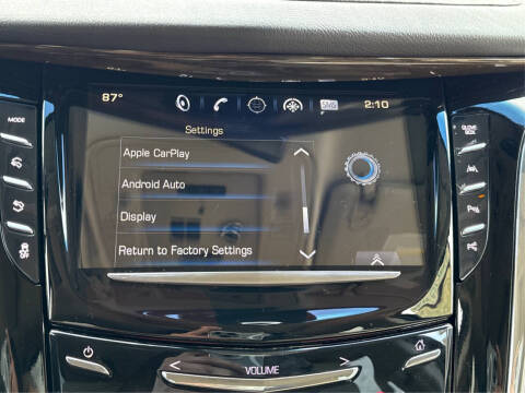 2018 Cadillac Escalade Luxury