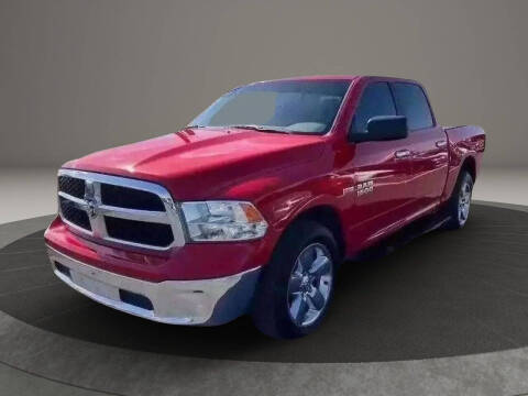 2017 RAM 1500 SLT