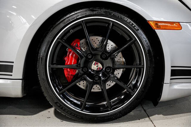 2012 Porsche Cayman R