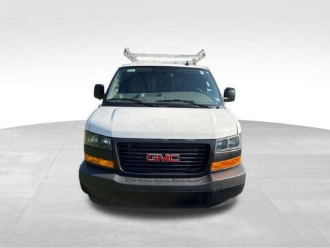 2025 GMC Savana 3500