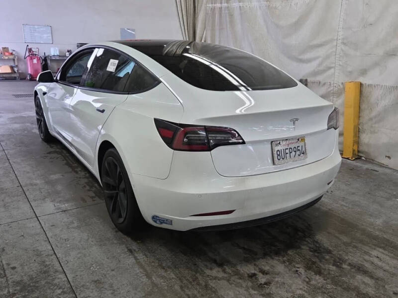 2021 Tesla Model 3 Standard Range Plus