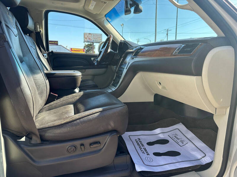 2014 Cadillac Escalade Platinum