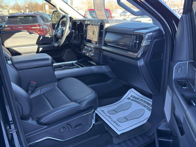 2024 Ford F-450 Super Duty Lariat