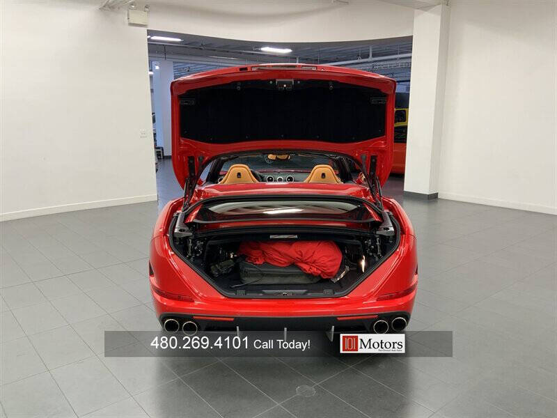 2017 Ferrari California T