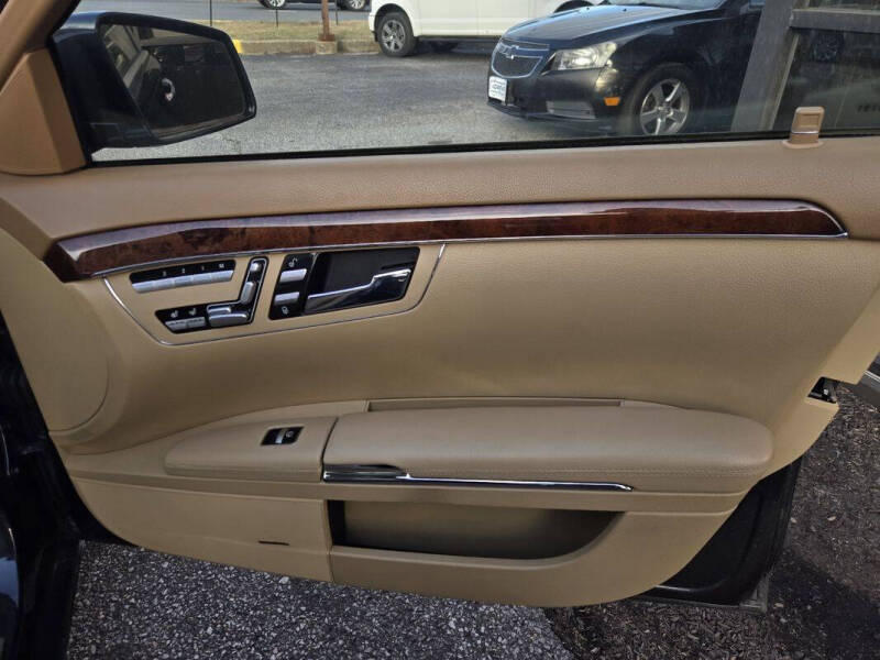 2013 Mercedes-Benz S-Class S 550 4MATIC