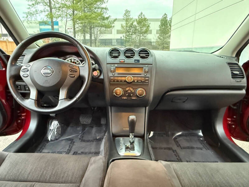 2010 Nissan Altima 3.5 SR