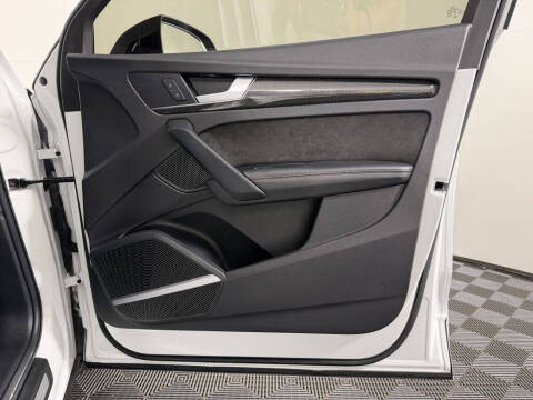 2019 Audi SQ5 3.0T quattro Premium Plus