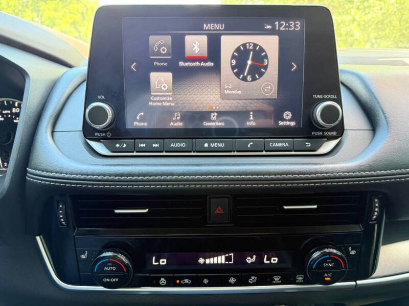 2022 Nissan Rogue SV