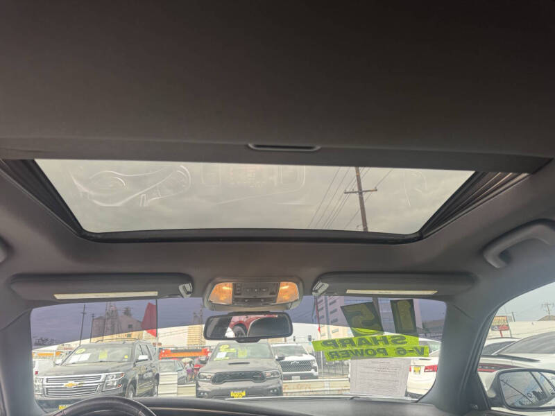 2015 Dodge Charger SXT