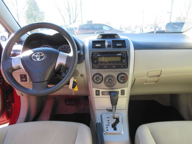 2012 Toyota Corolla LE