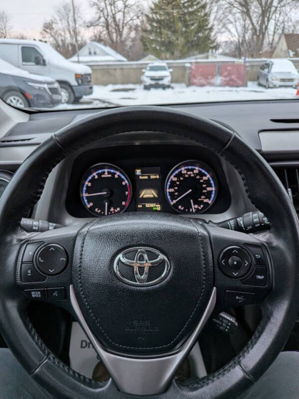 2018 Toyota RAV4 XLE