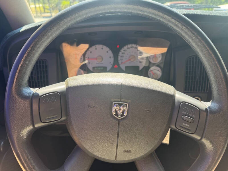 2004 Dodge Ram 1500 ST