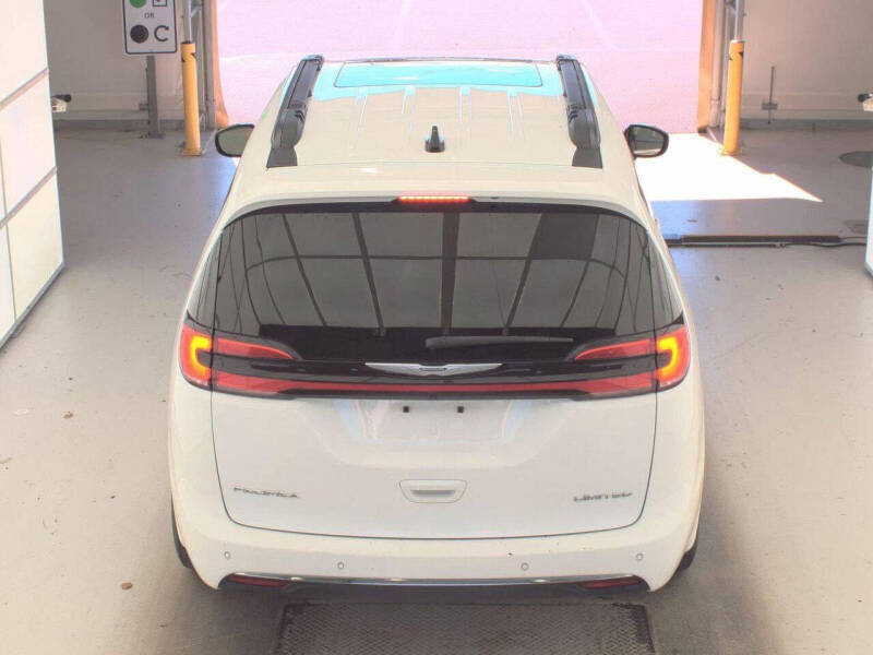 2023 Chrysler Pacifica Limited