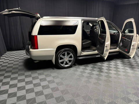 2014 Cadillac Escalade ESV Luxury