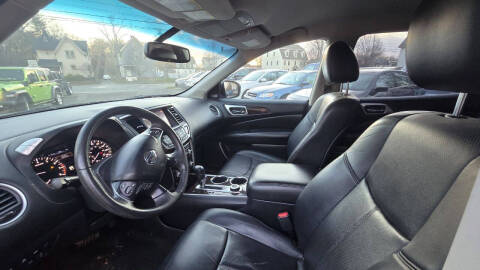 2013 Nissan Pathfinder Platinum