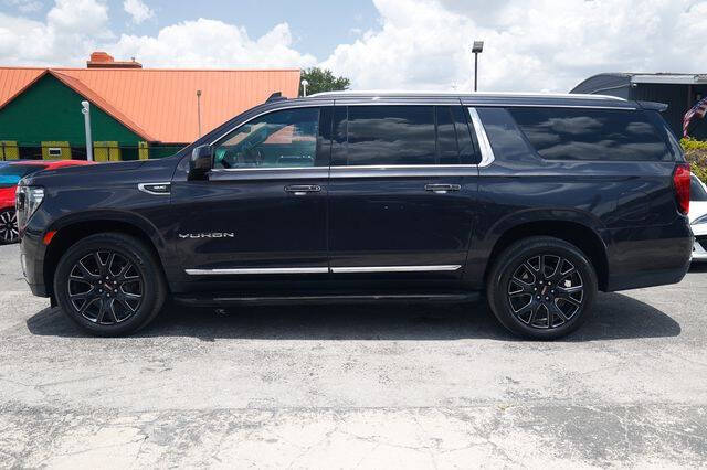 2023 GMC Yukon XL SLT