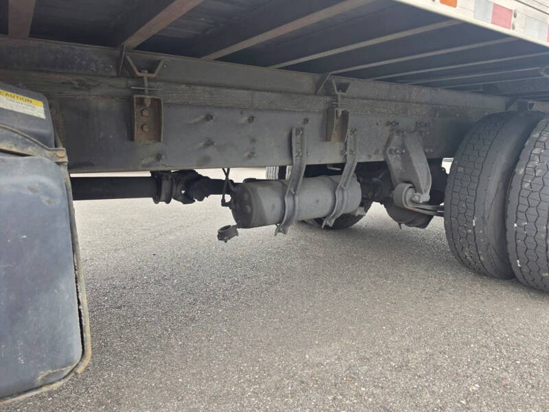 2018 Freightliner M2 106