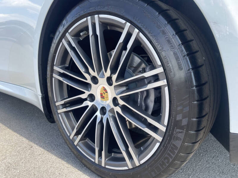 2016 Porsche Panamera