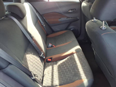 2024 Nissan Kicks SR