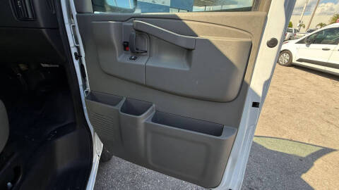 2023 GMC Savana 2500