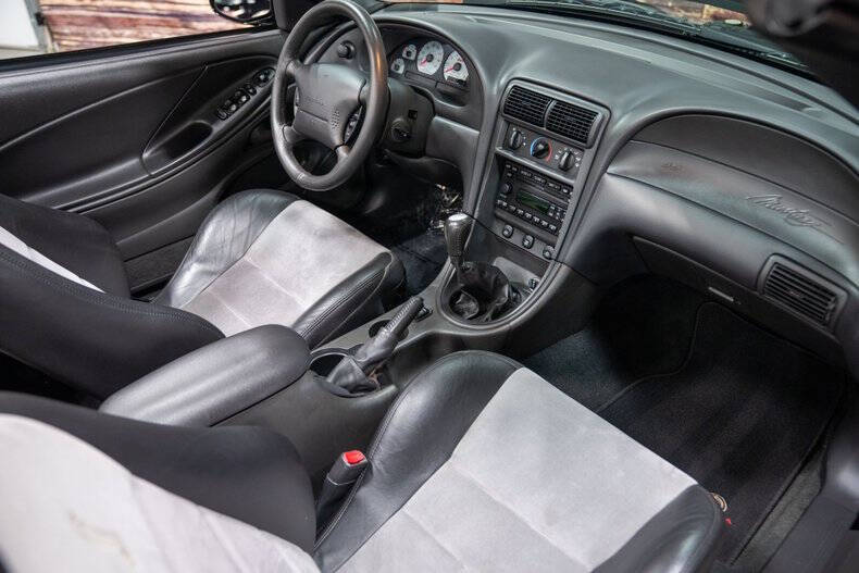 2003 Ford Mustang SVT Cobra