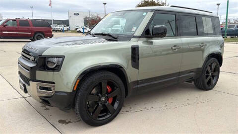 2025 Land Rover Defender 110 P400 X