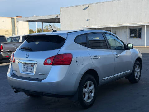 2013 Nissan Rogue S