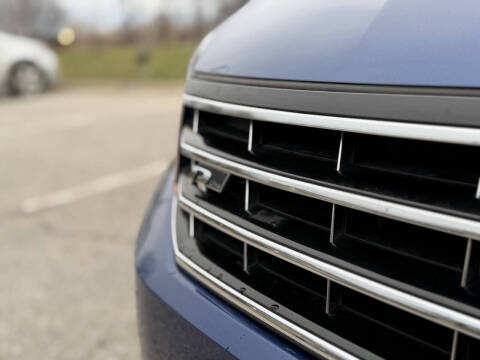 2017 Volkswagen Passat 1.8T R-Line