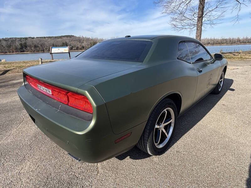 2013 Dodge Challenger R/T Plus
