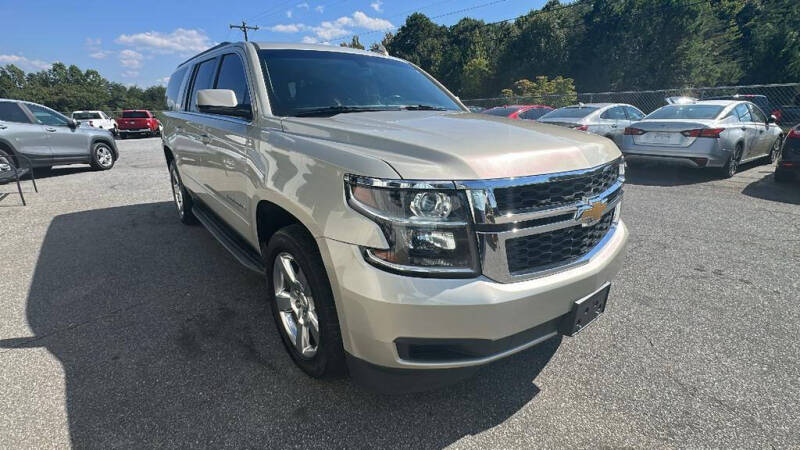 2017 Chevrolet Suburban LS