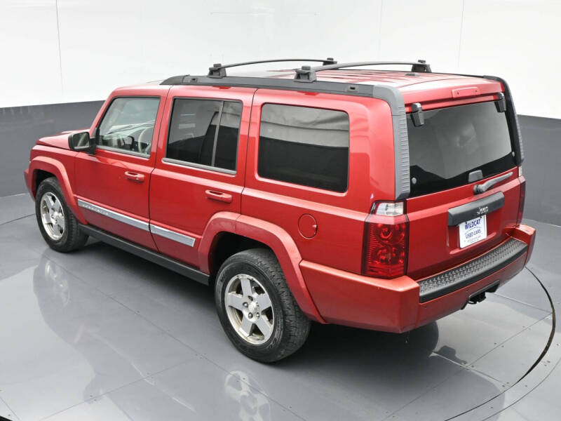 2010 Jeep Commander Sport