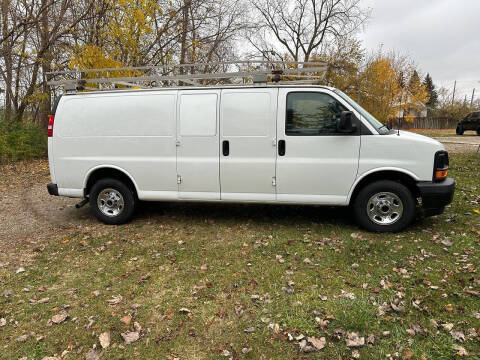 2017 GMC Savana 2500