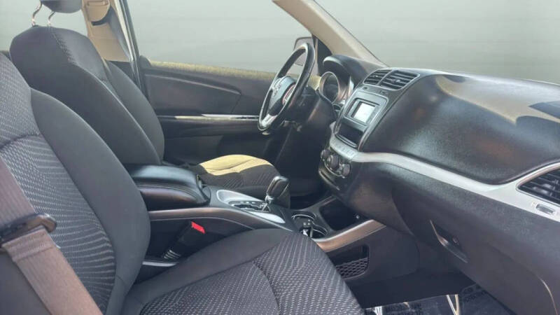 2020 Dodge Journey SE Value