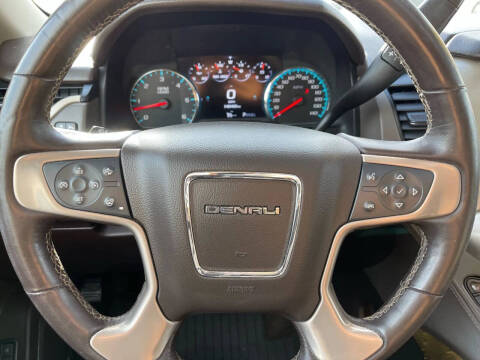 2017 GMC Yukon Denali